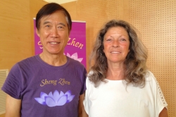 Meister Li Jun Feng und Eva Baumgartner Sheng Zhen Qigong Seminar mit Meister Li Jun Feng in der Schweiz